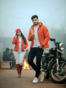 Winter Photo Prompt With Girlfriend