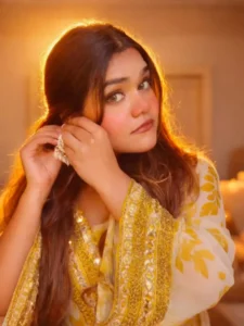 Golden Glow Ai Photo Editing Prompt For Girls