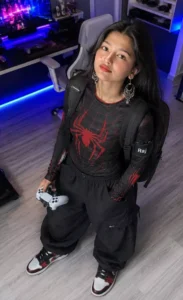 Girls Spider Ai Photo Editing Prompt
