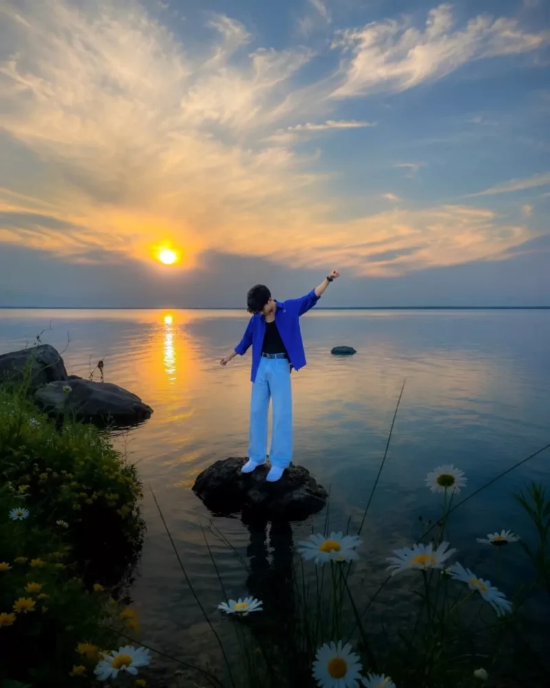 Aesthetic Lake Side Image Prompt Chatgpt