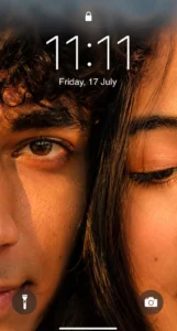 Couples Close-Up AI Photo Editing Prompt