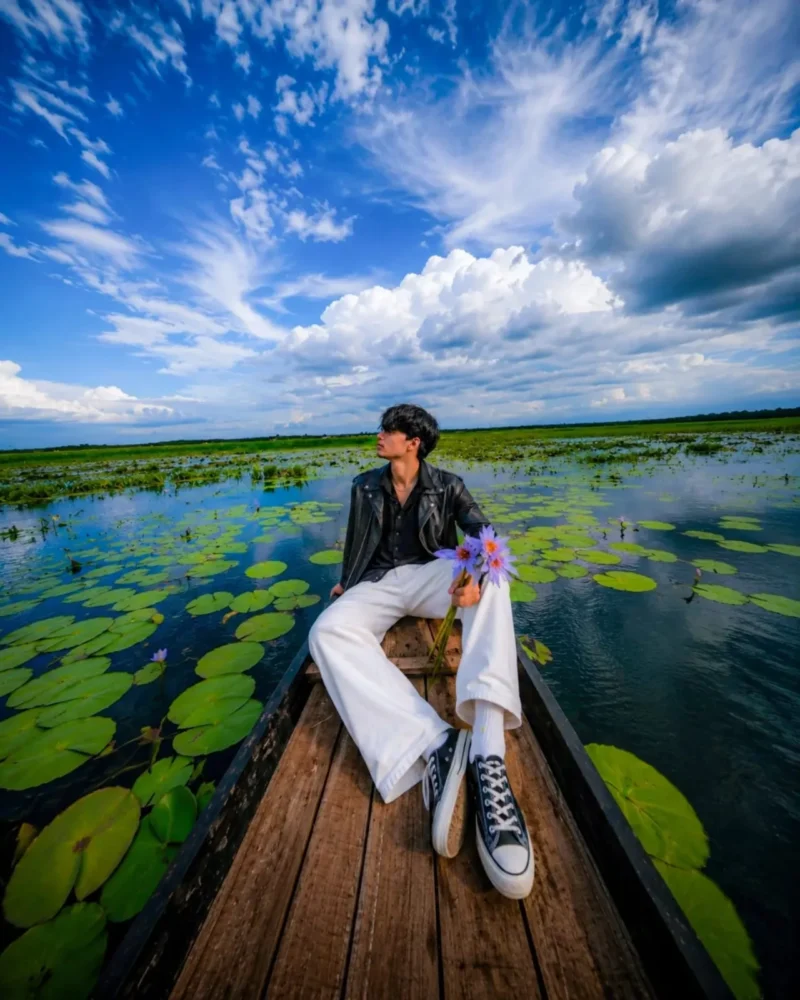 Instagram Viral Lake Boat Ai Photo Editing Prompt