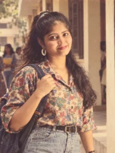 Girls 80s Look Ai Photo Prompt